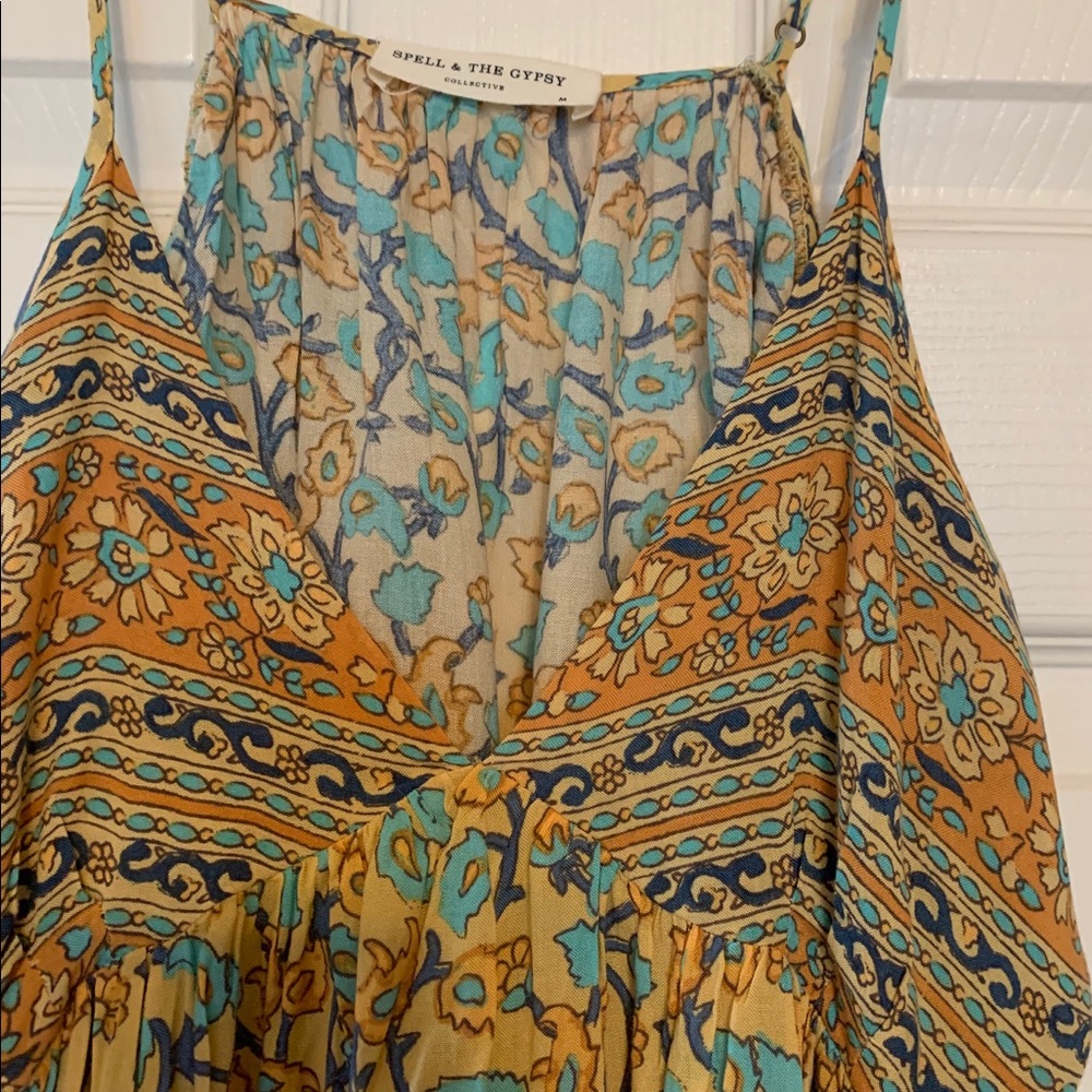 Dress - Picture 4 of 4
